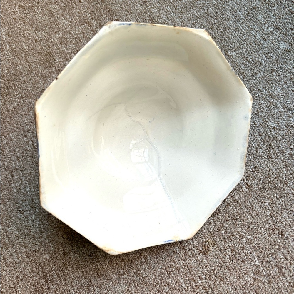 ANTIQUE TUREEN - Picture 5 of 8